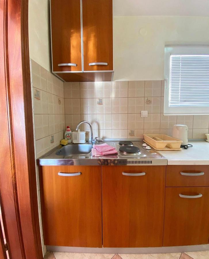 Apartmani Luksic Sutomore Exterior foto