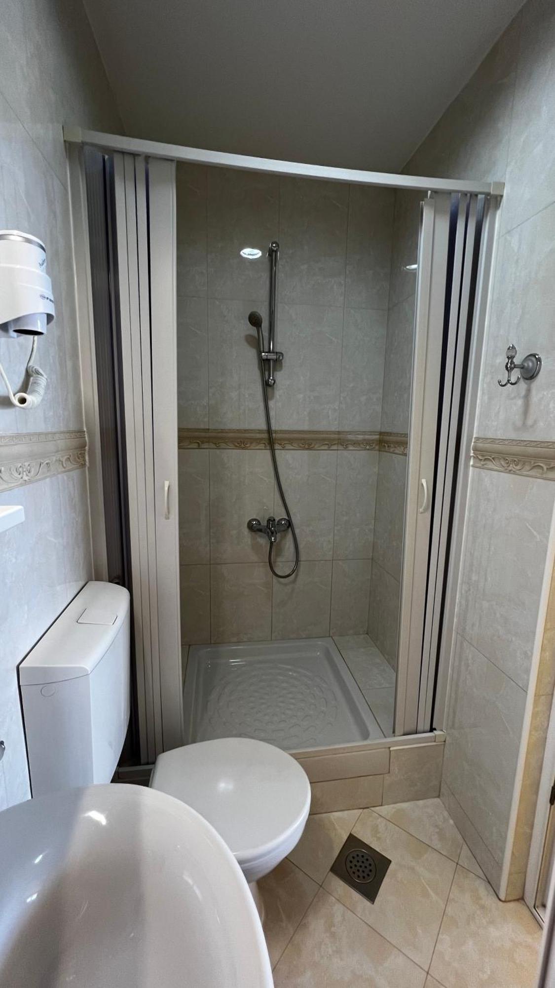 Apartmani Luksic Sutomore Exterior foto