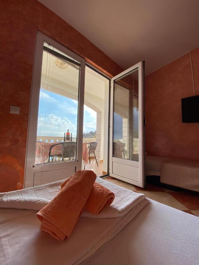 Apartmani Luksic Sutomore Exterior foto